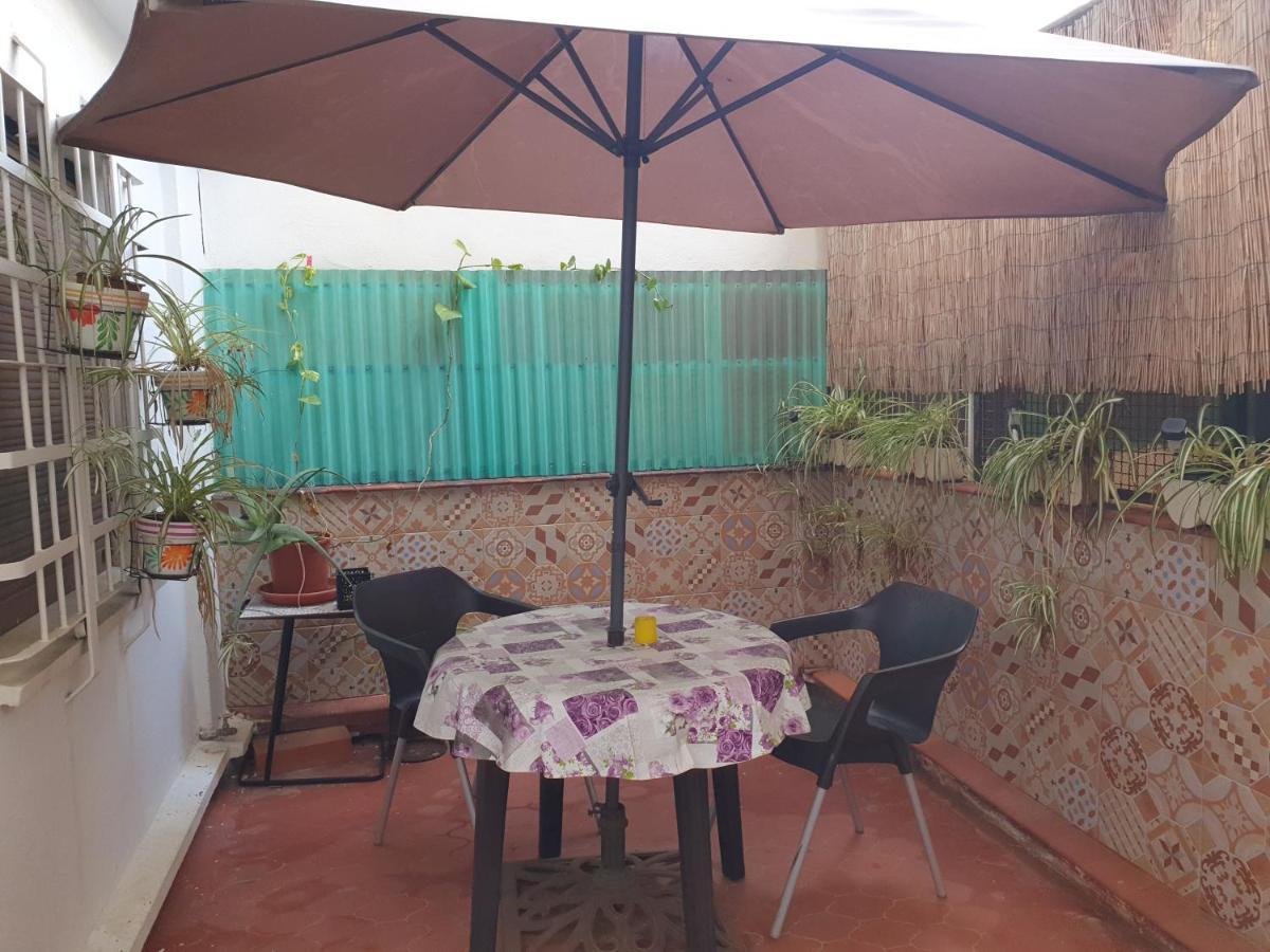 Apartamentos Naranja Y Limon فالنسيا المظهر الخارجي الصورة