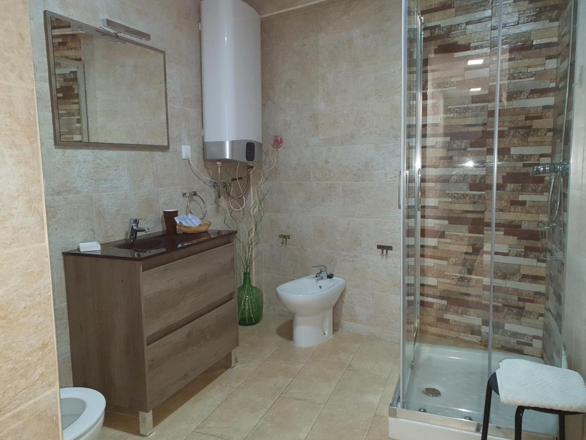 Apartamentos Naranja Y Limon فالنسيا المظهر الخارجي الصورة